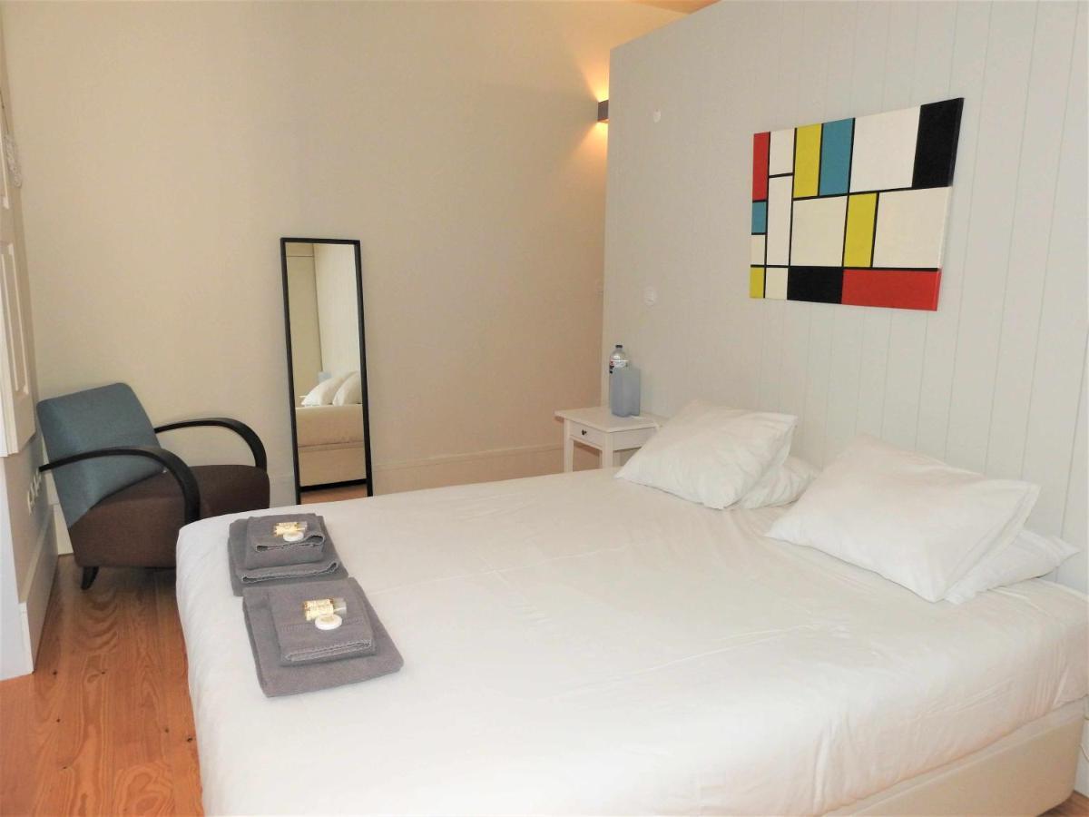 Oporto Delight 1 Luxury Apartment In Historic Center With Balcony Max 4 P Eksteriør bilde
