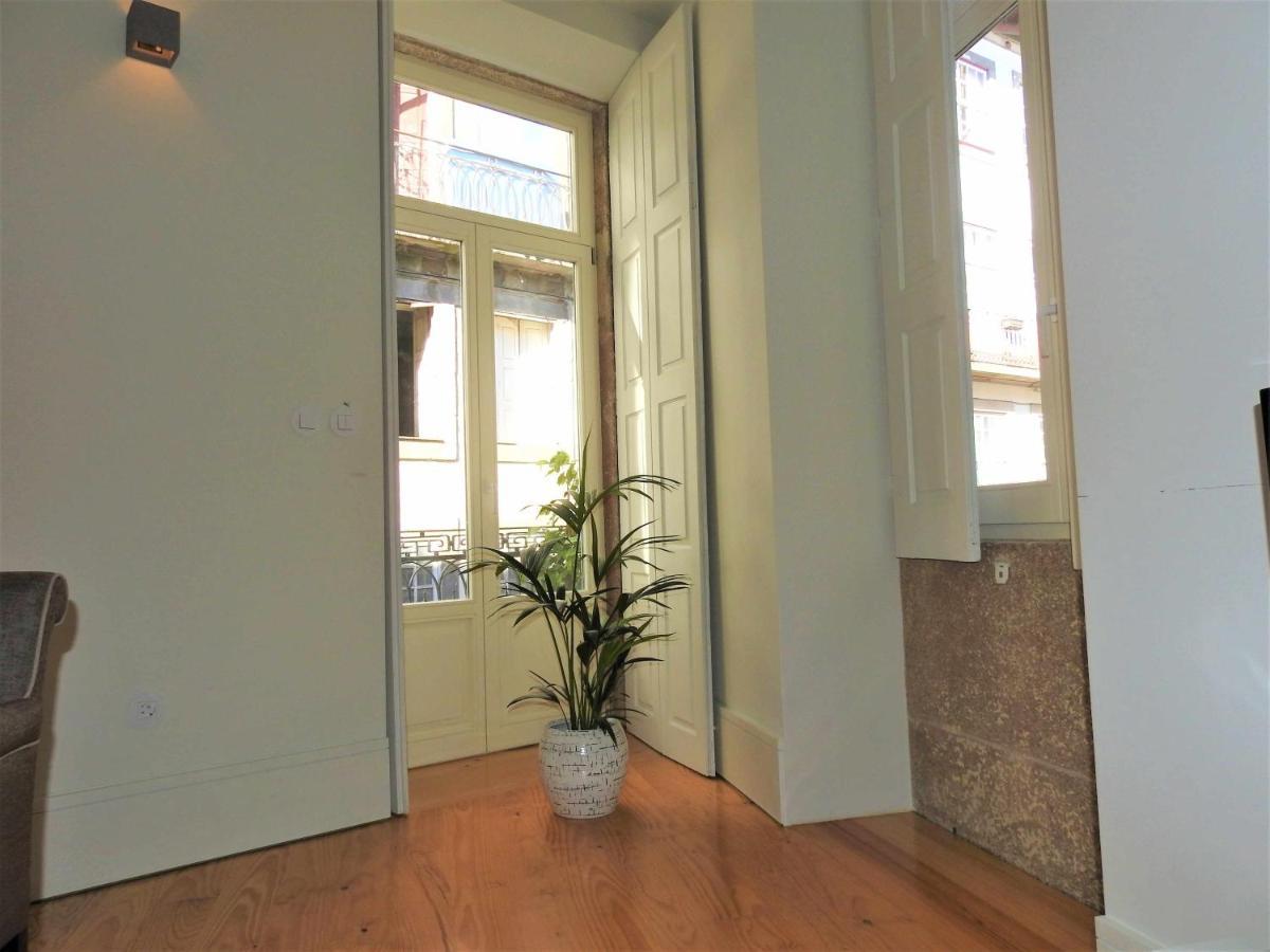 Oporto Delight 1 Luxury Apartment In Historic Center With Balcony Max 4 P Eksteriør bilde