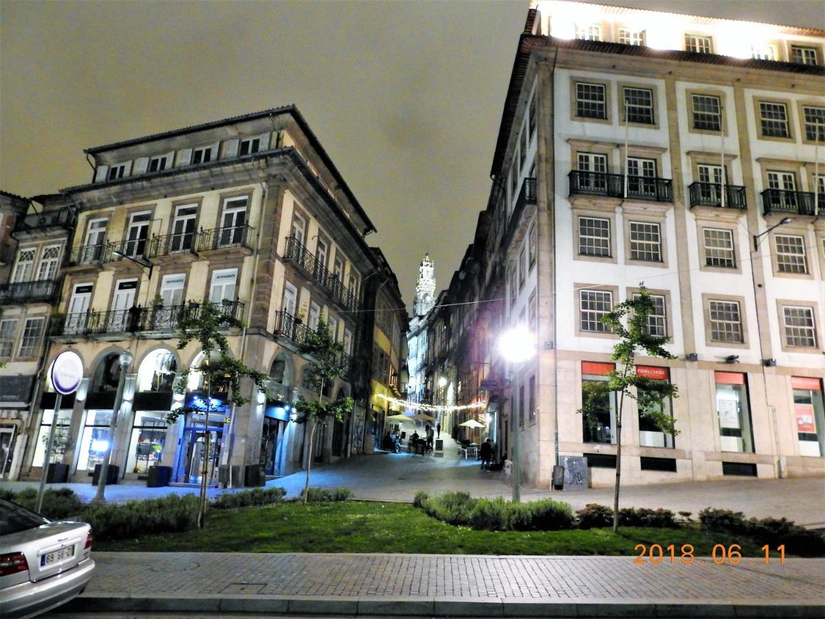Oporto Delight 1 Luxury Apartment In Historic Center With Balcony Max 4 P Eksteriør bilde
